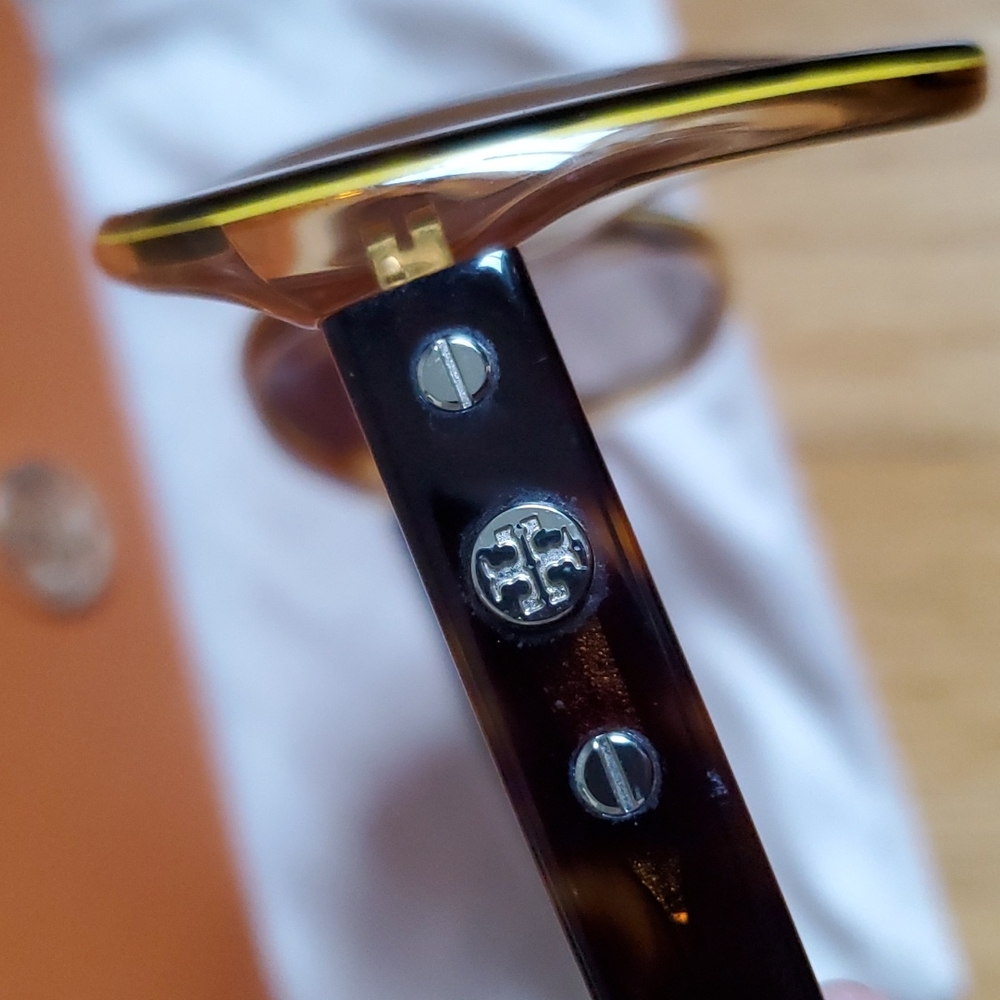 Tory Burch Sunglasses - Picture 2 of 4